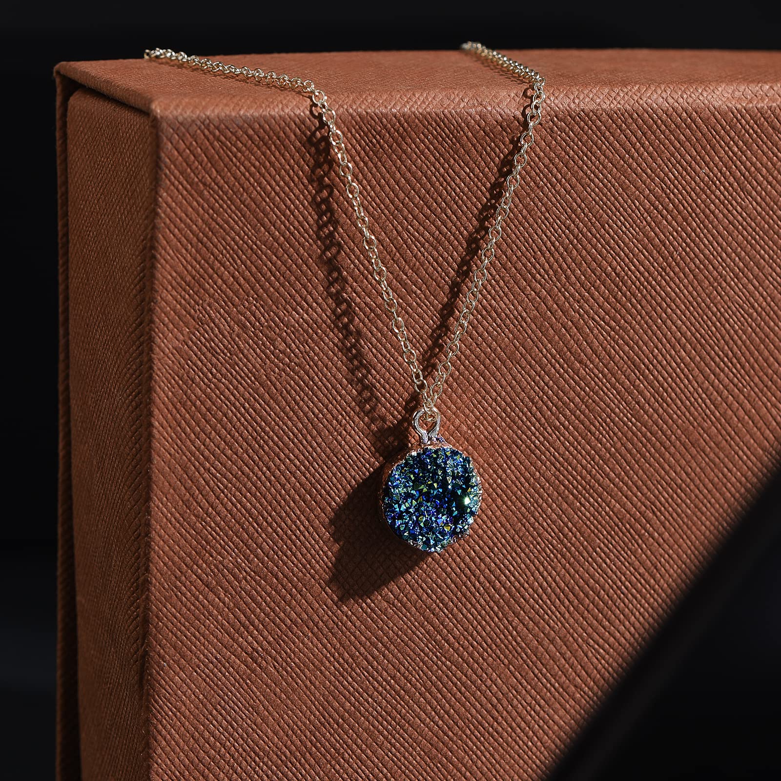 BEEFLYING 16 Pcs 8 Colors Electroplate Druzy Resin Pendants Flat Round Resin Charms Findings for Jewelry Necklaces Bracelets Earrings Making - Image 6