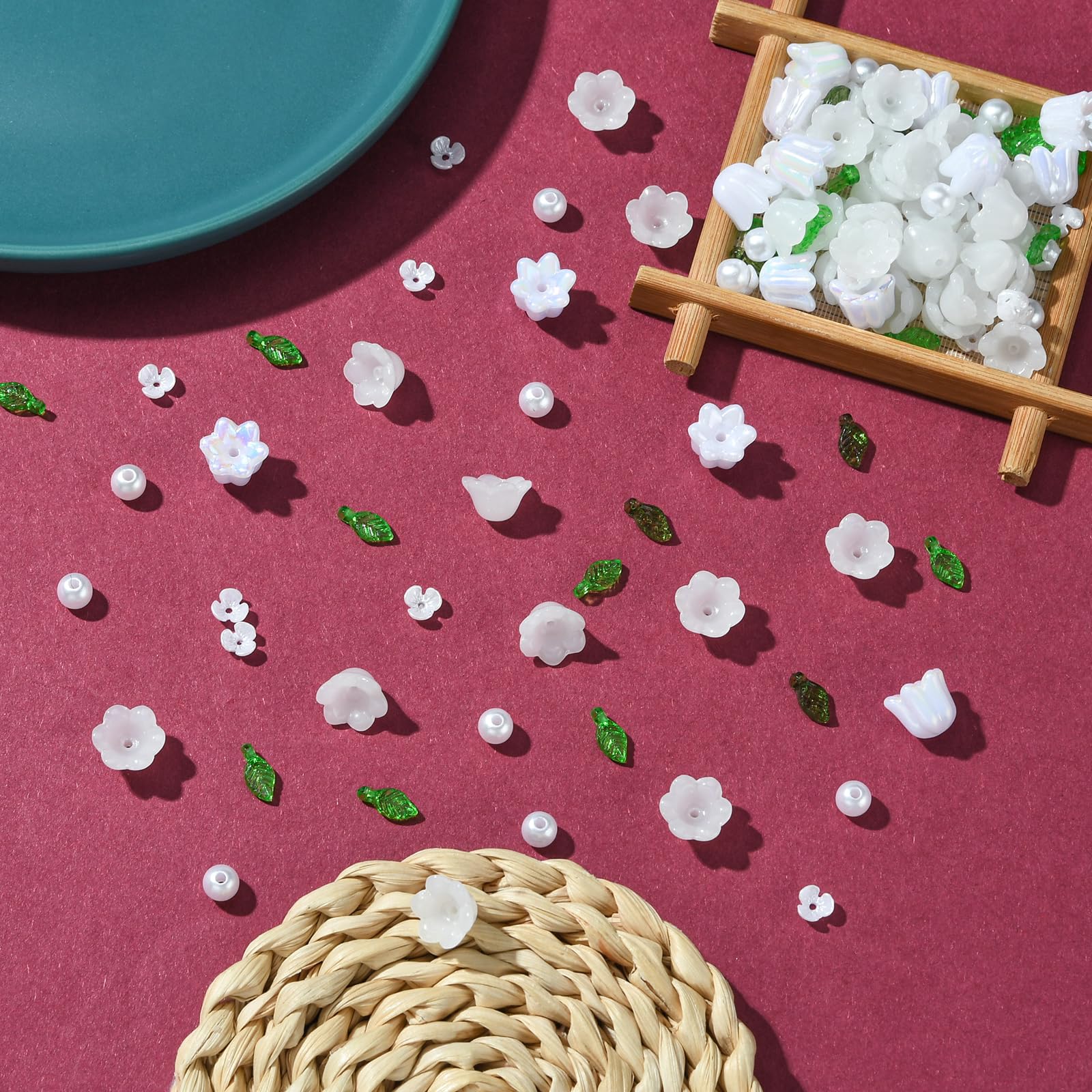 BEEFLYING 180Pcs Mixed Glass Flower Beads Charms Acrylic Leaf Beads Charms Acrylic Pearls Loose Spacer Beads for Jewelry Bracelet Earring Making and Craft DIY - Image 3