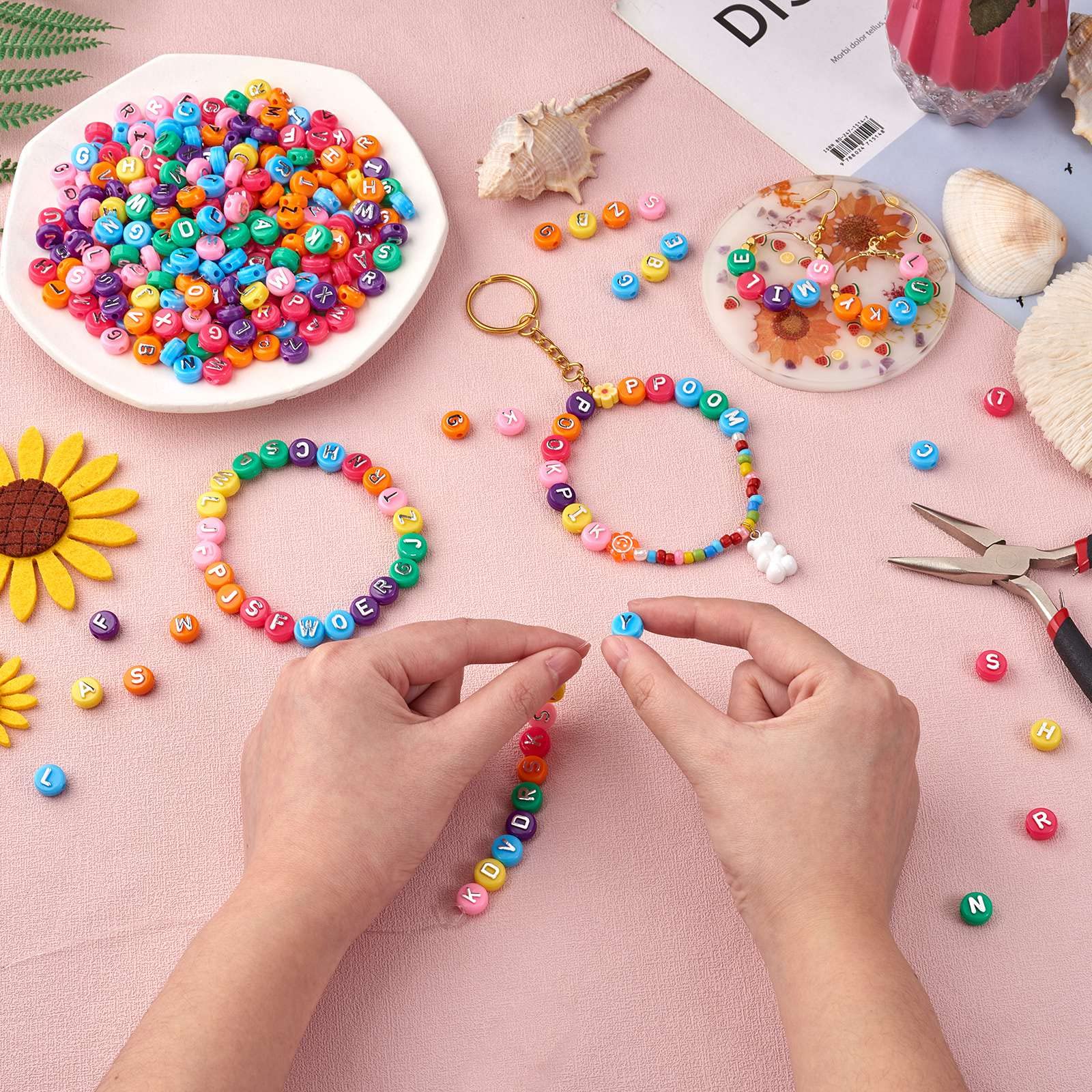 BEEFLYING 632Pcs 10MM Plating Opaque Acrylic Alphabet Beads Acrylic Letter Beads Flat Round Disc Loose Spacer Beads for Jewelry Bracelet Necklace Earring Making DIY Crafts, Pearl Pink - Image 4